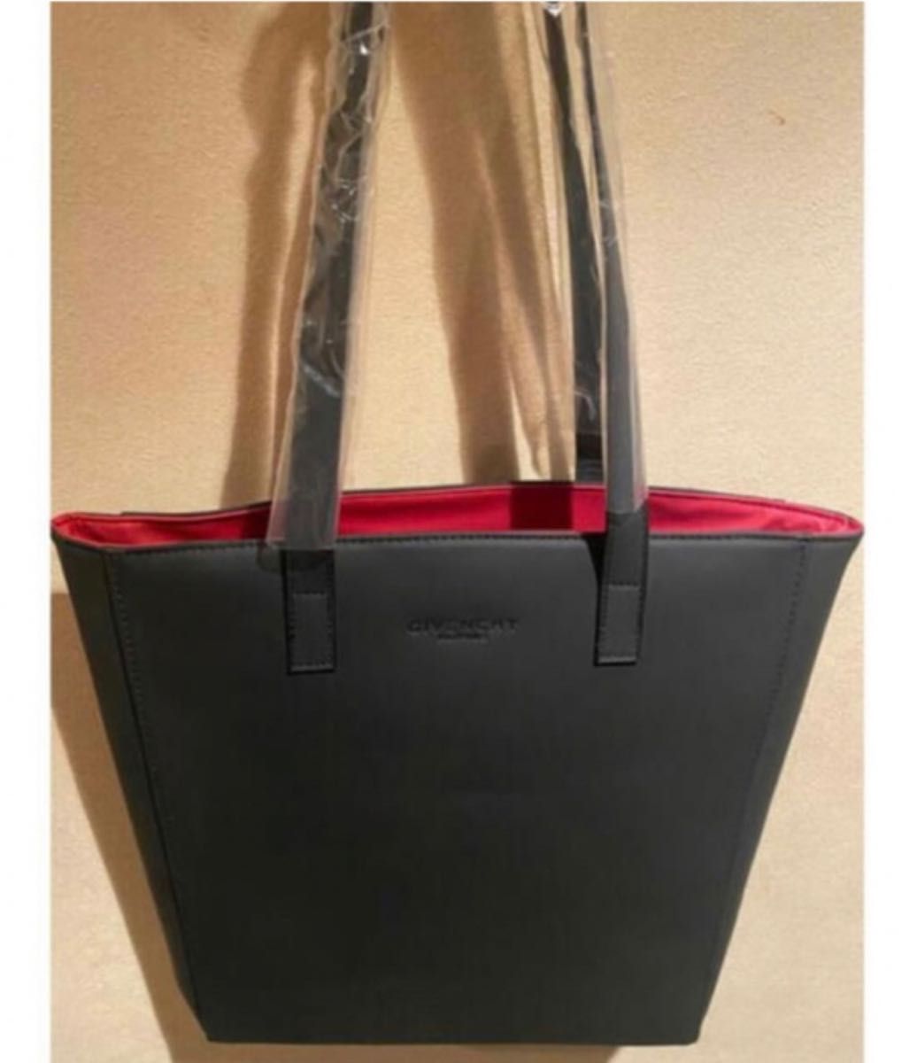 GIVENCHY ジバンシー トートバッグ ポーチ付き