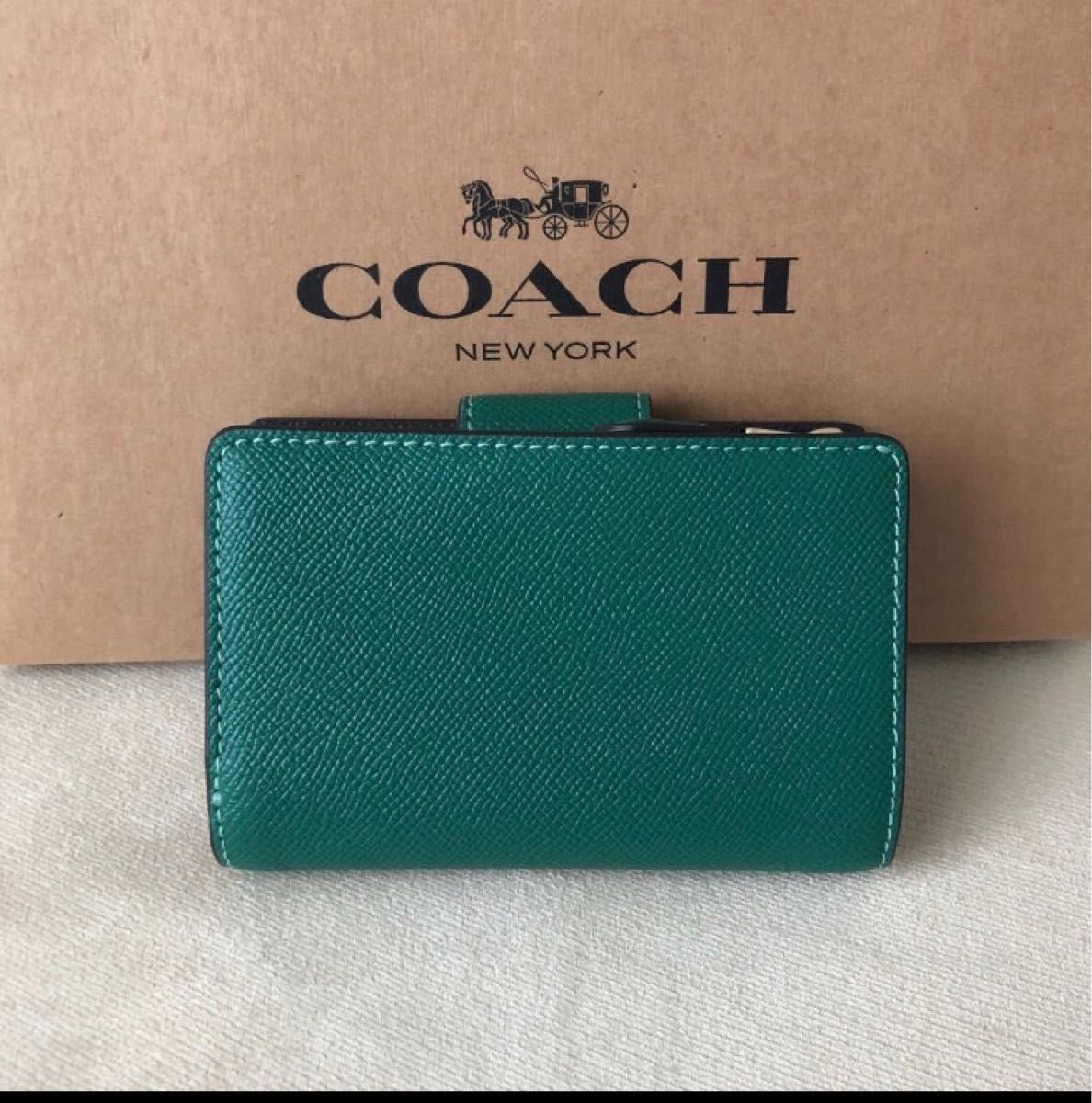 coach 折財布 鮮やかなオシャレグリーン - 通販 - pinehotel.info