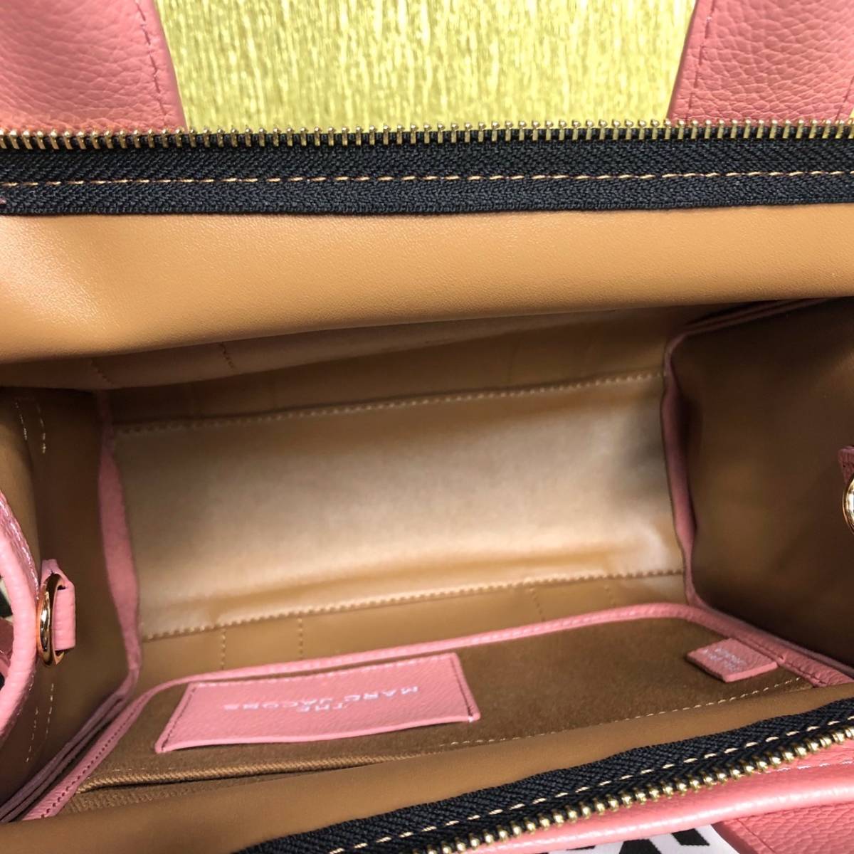 MARK JACOBS ミニトートバッグ レザー ピーチピンク 【新品】-