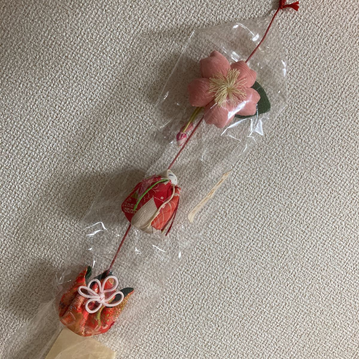  new goods tsurushi kazari silk .... hanging weight .. decoration Shizuoka prefecture river Tsu block . taking .. shop folkcraft goods doll hinaningyo Hinamatsuri doll hinaningyo peach. ..