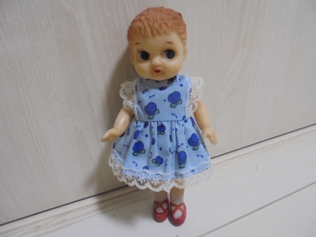 昭和レトロ　可愛いソフビ人形　カール人形　ミルクのみ人形　くるみちゃん　ラバードール_画像1