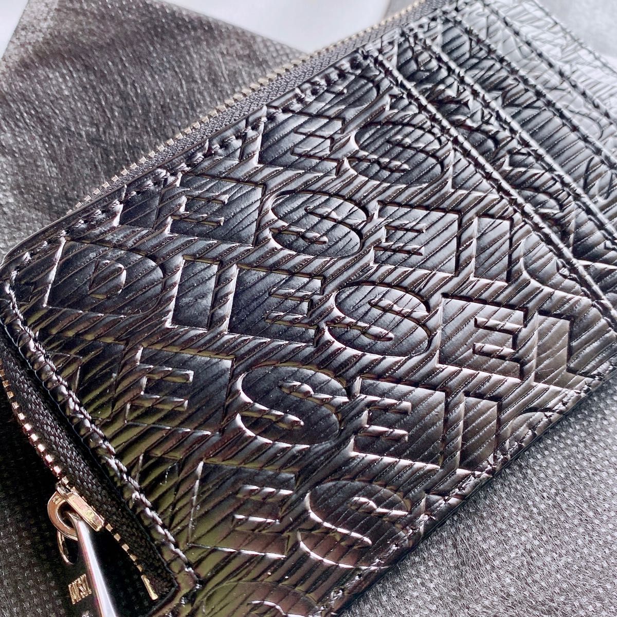 DIESEL ブラックミニ財布 DIESEL ブラックミニ財布