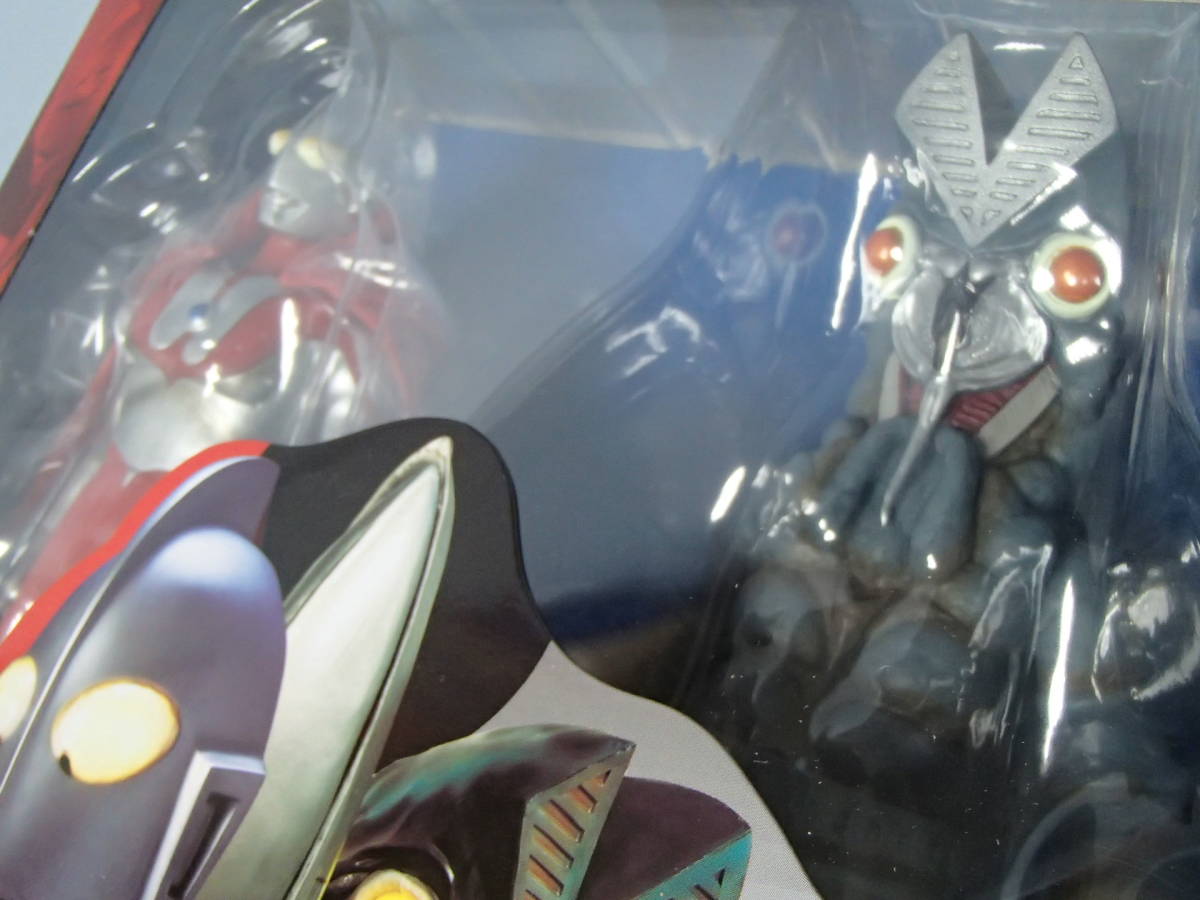  Ultraman & Baltan Seijin 50th специальный комплект 