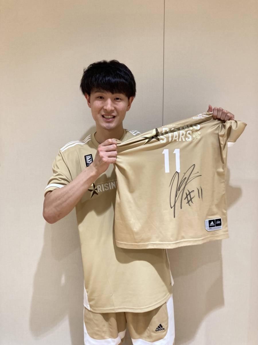 RISING STARS #11 増田 啓介選手 川崎ブレイブサンダース 直筆サイン
