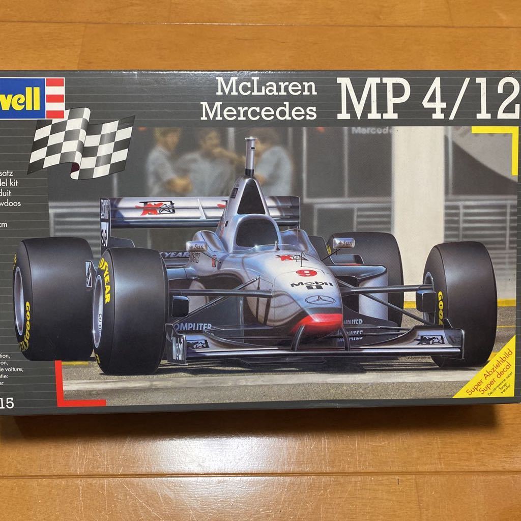 Revell 1/24 McLaren Mercedes MP4/12 マクラーレン メルセデス レベル社の画像1