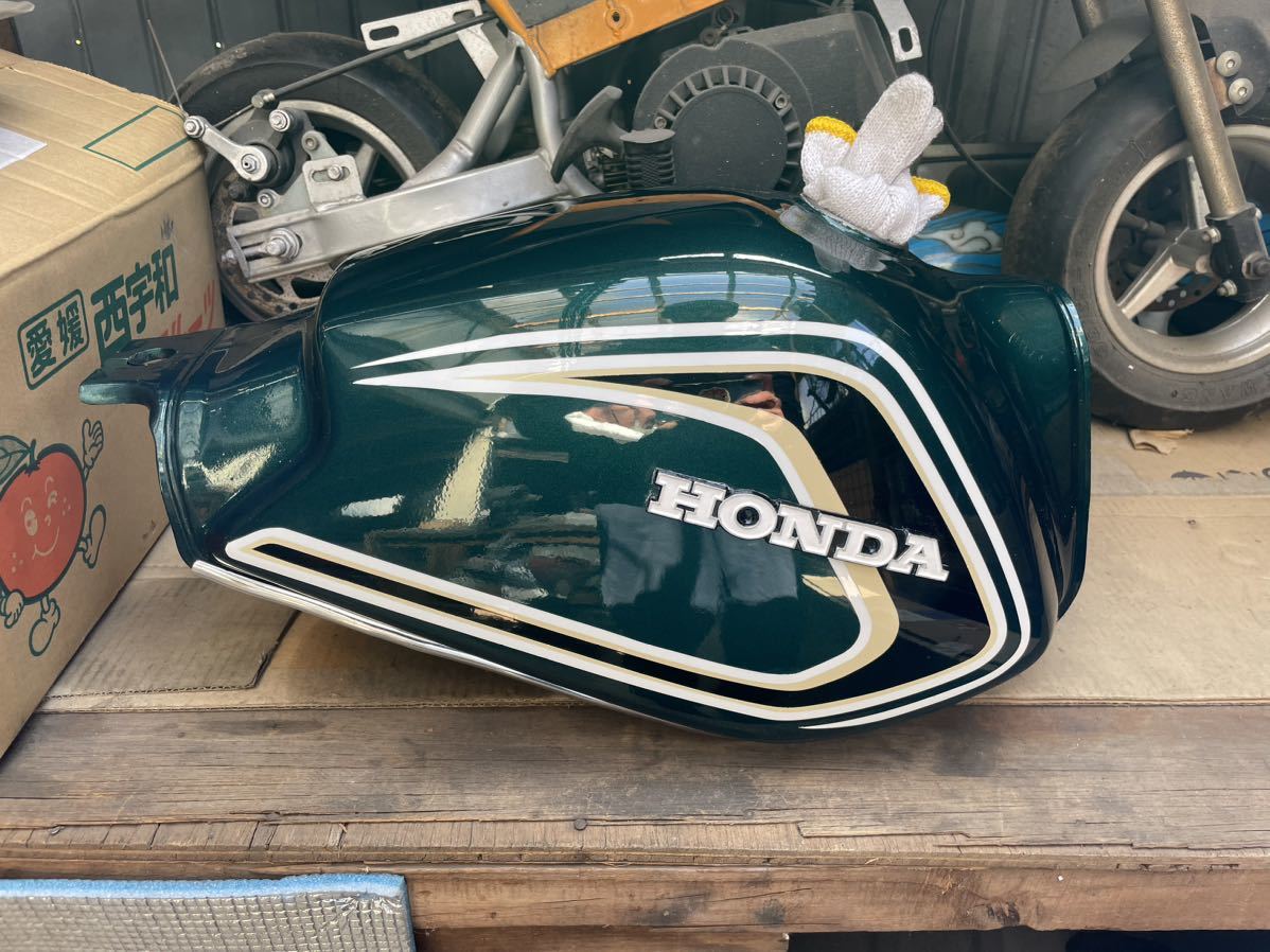 Yahoo!オークション - FTR223 純正タンク カスタムペイント CB360風 Yahoo!オークション - FTR223 純正タンク カスタムペイント CB360風