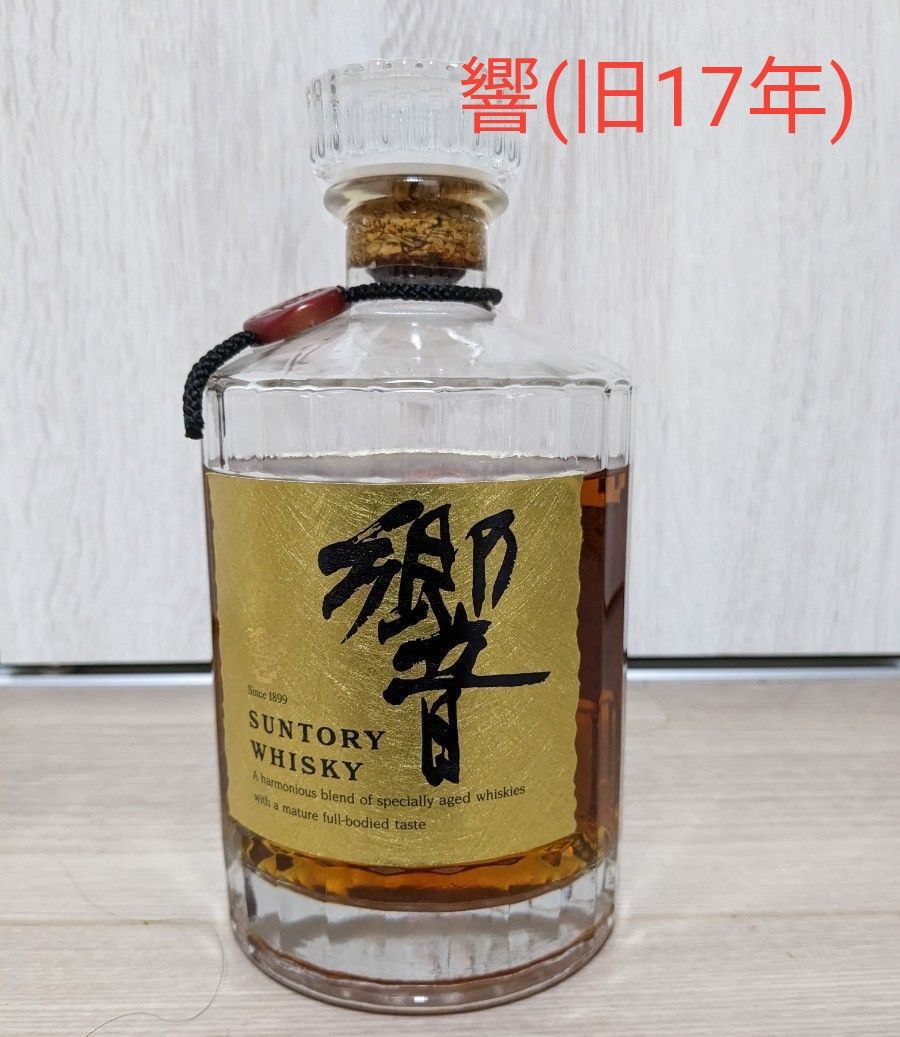 SUNTORY サントリー 響 １７年 両面ゴールドラベル ウイスキー