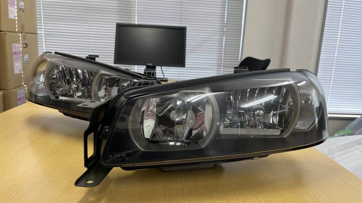 スカイライン BNR34 GT-R 左右 ヘッドライト セット ER34 HR34 ENR34