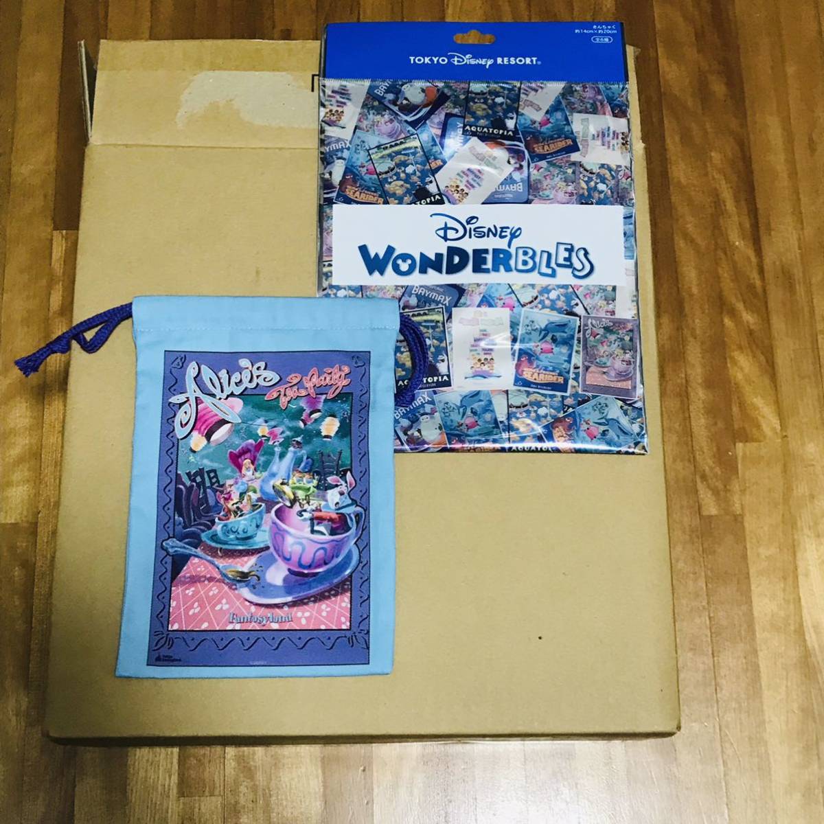 TDR ディズニー　WONDER BLES 巾着　アリス_画像1