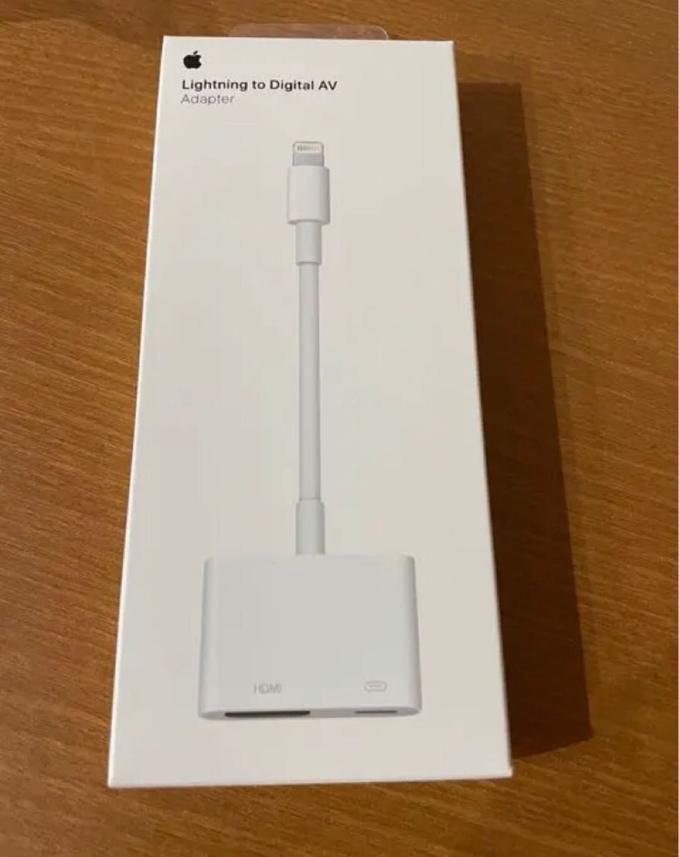 卓抜 美品 アップル Apple アダプタ HDMI ケーブル MD826AM A