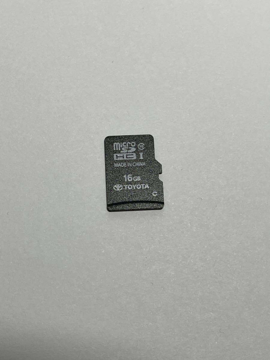 トヨタ 純正 ナビ NSZT-W66T 地図データ SDカード 08675-0AR36(中古)の ...