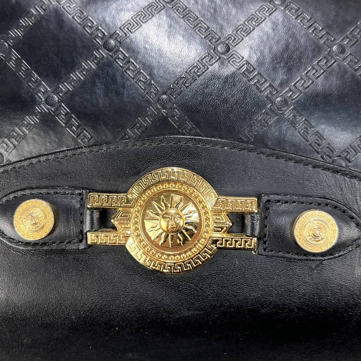 はこぽす対応商品】 美品 金ロゴ14個 ジャンニヴェルサーチ 大容量