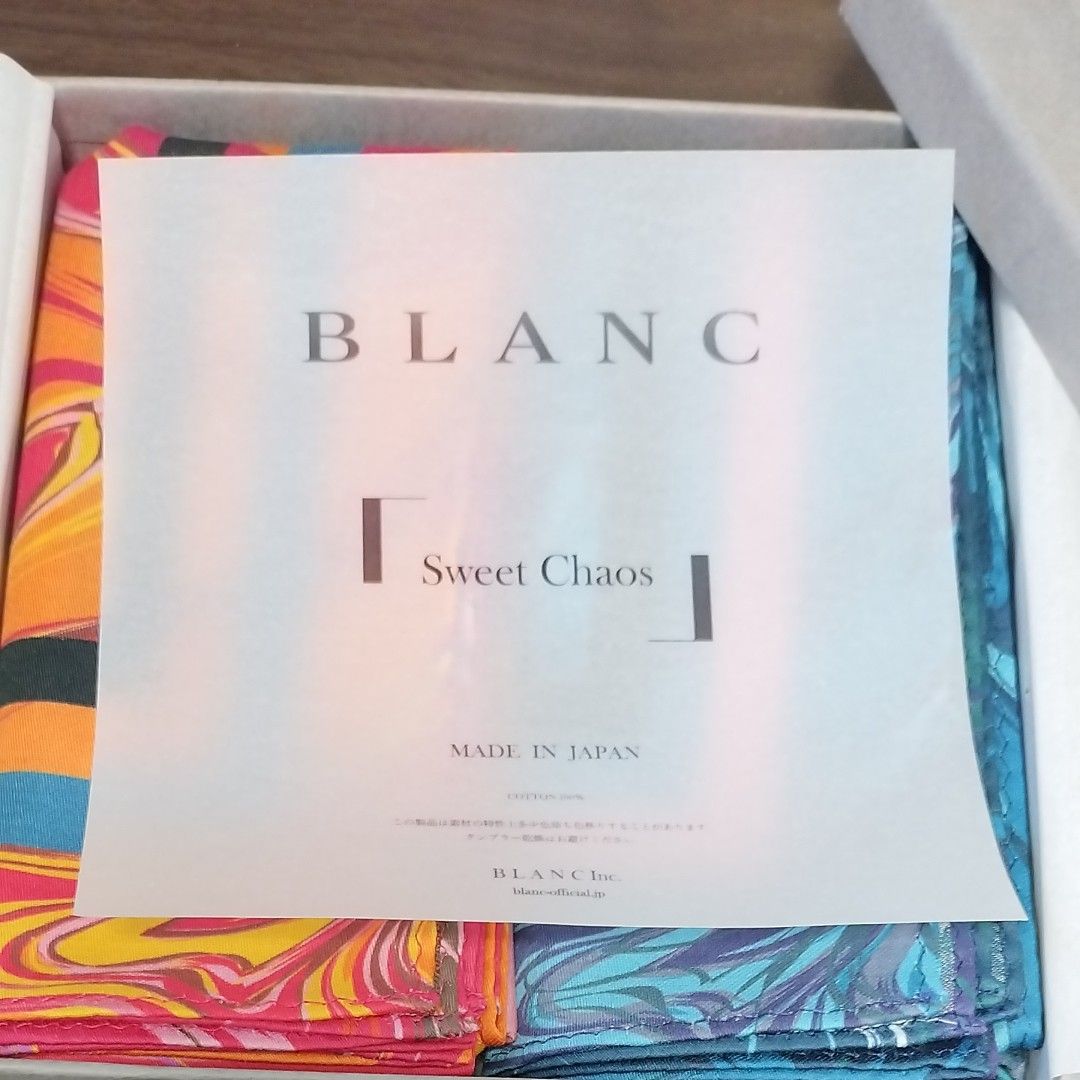 BLANC sweet chaos チーフ2枚