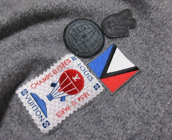 WEB限定カラー有 LOUISVUITTON□プルオーバー□フーディー
