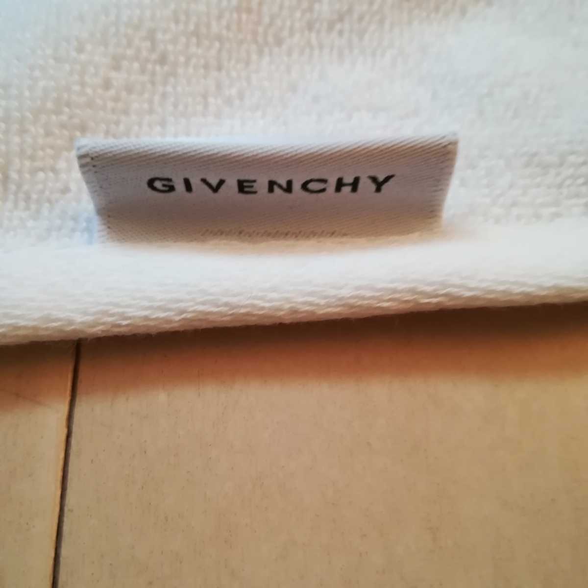 新品未使用　GIVENCHY　ハンドタオル　タオル　ジバンシィ　ふんわり柔らか♪_画像5