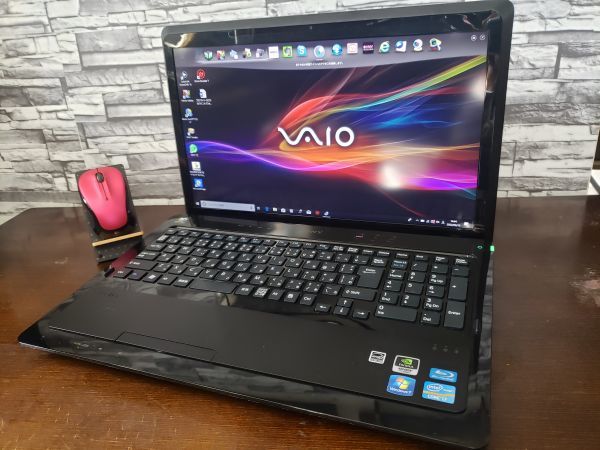 vaio i7 SSD480GB ブルーレイ 8GB フルHD