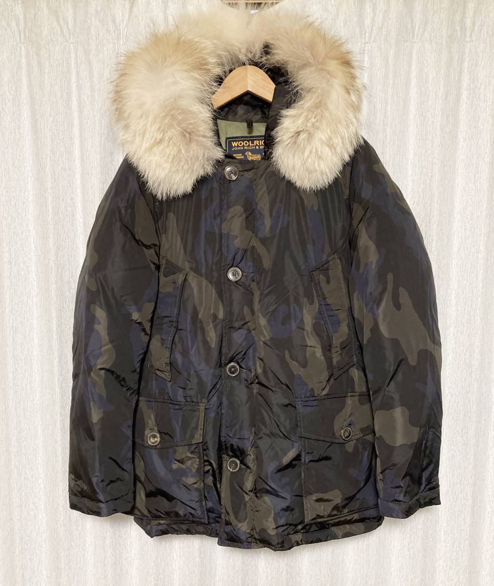 美品☆[WOOLRICH] 定価121,000 BEAMS別注 NEW ARCTIC PARKA カモフラ アークティックパーカー ダウンジャケット XXS 迷彩 ウールリッチ_画像1