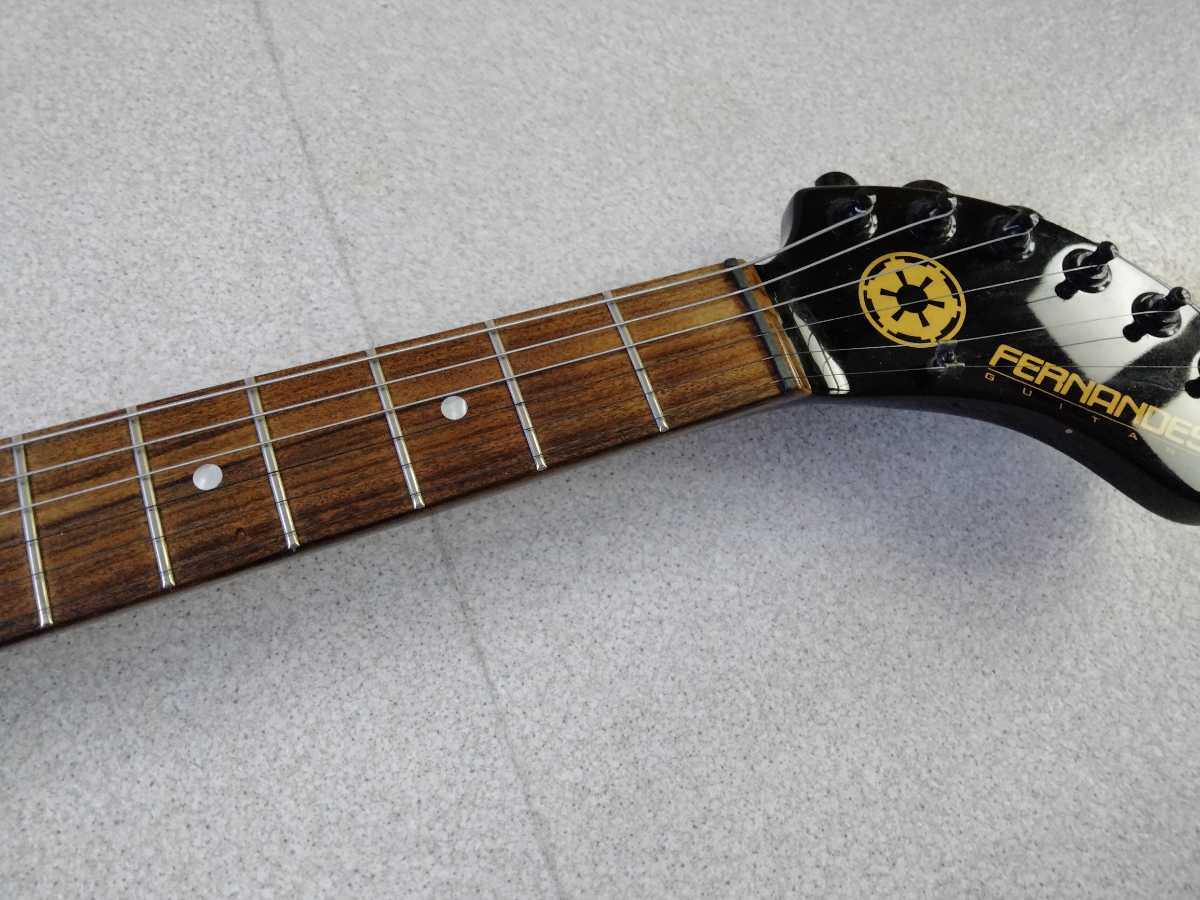 ZO-3 ダースベイダーモデル エレキギター STAR WARS スター ZO-3 ダースベイダーモデル エレキギター STAR WARS スター