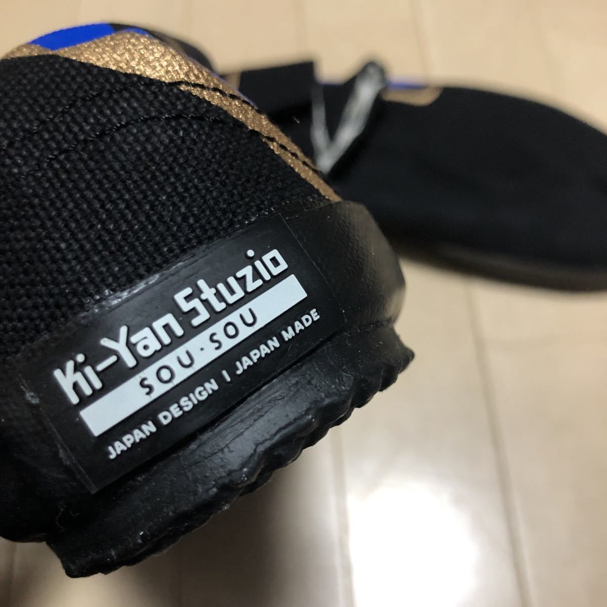SOU SOU×キーヤンスタジオ 貼付地下足袋 Black Jaguar