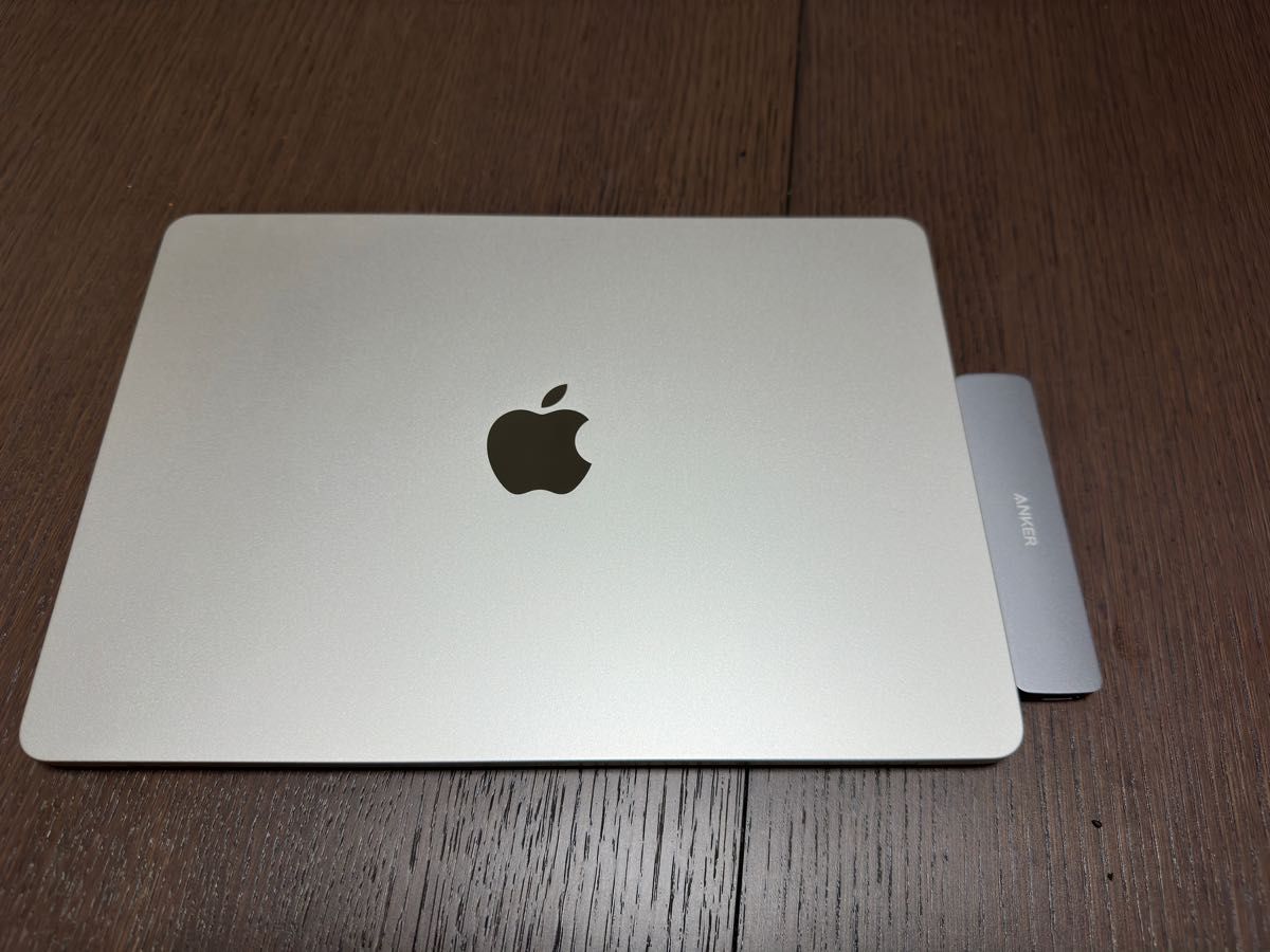 送料無料人気 Mac (Apple) - M2 MacBook Air スターライト 16GBメモリ 