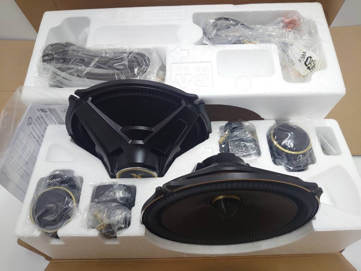 ☆☆未車載 超美品☆ALPINE X-180S☆付属品有☆☆_画像1