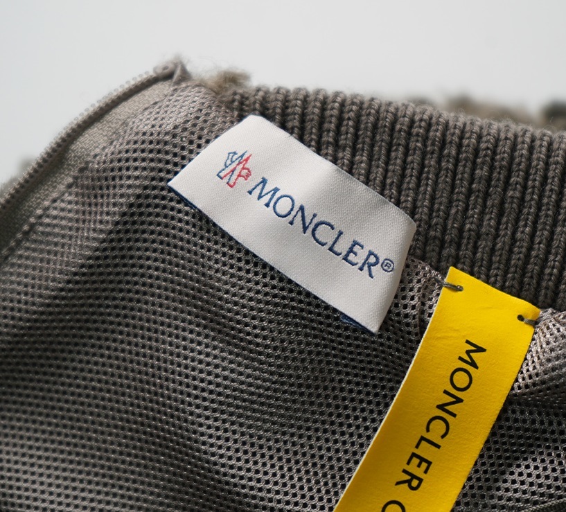 新品【 MONCLER 4 HYKE 】モンクレール ジーニアス ハイク 21-22AW TEDDY FLEECE/アウターとしても◎/プルオーバーニットボアフリース M_画像9