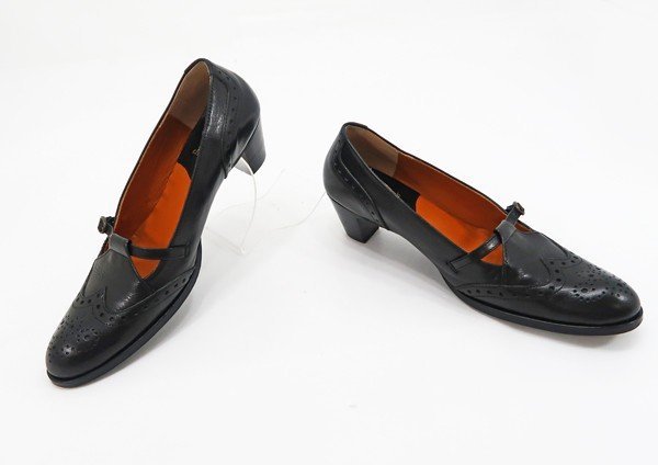 人気新品入荷 plus by chausser 手染めエナメルTストラップシューズ