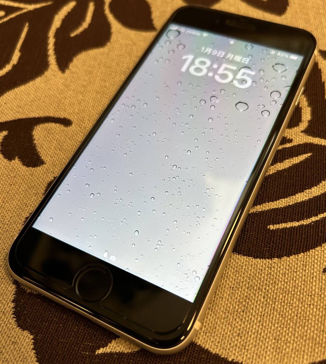 スマートフォン/携帯電話 スマートフォン本体 ヤフオク! - Apple iPhone SE2 ホワイト 64GB 中古【au版SIM