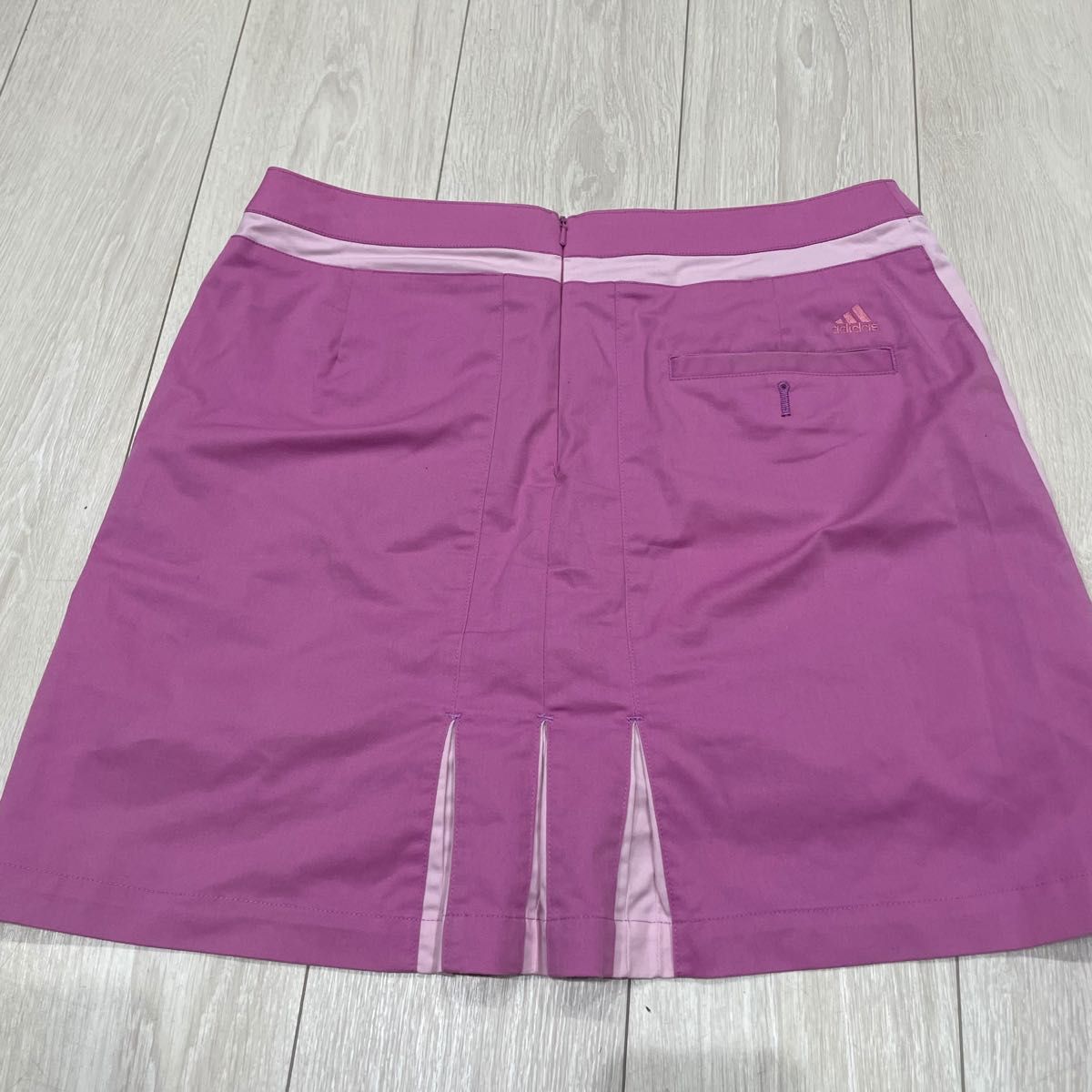 アディダスゴルフ　スカート　インナーパンツ　adidas ゴルフウェア　レディース　ピンク　OTサイズ　LLサイズ