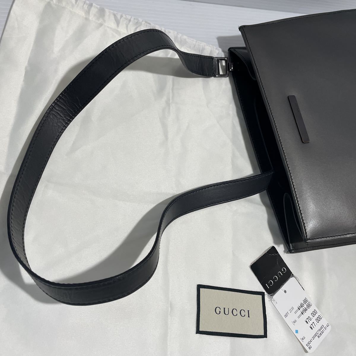 K110)■極美品 GUCCIレザーショルダーハンドバッグ2way 持ち手収納式 本革x内部スエード 黒 付属品付き 定価14万_画像10