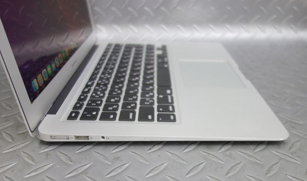 ◆SSD搭載◆Apple MacBook Air (13インチ, Early 2015) A1466◆Core i5-1.6GHz/8GB/SSD256GB/OS12.6.2の画像4