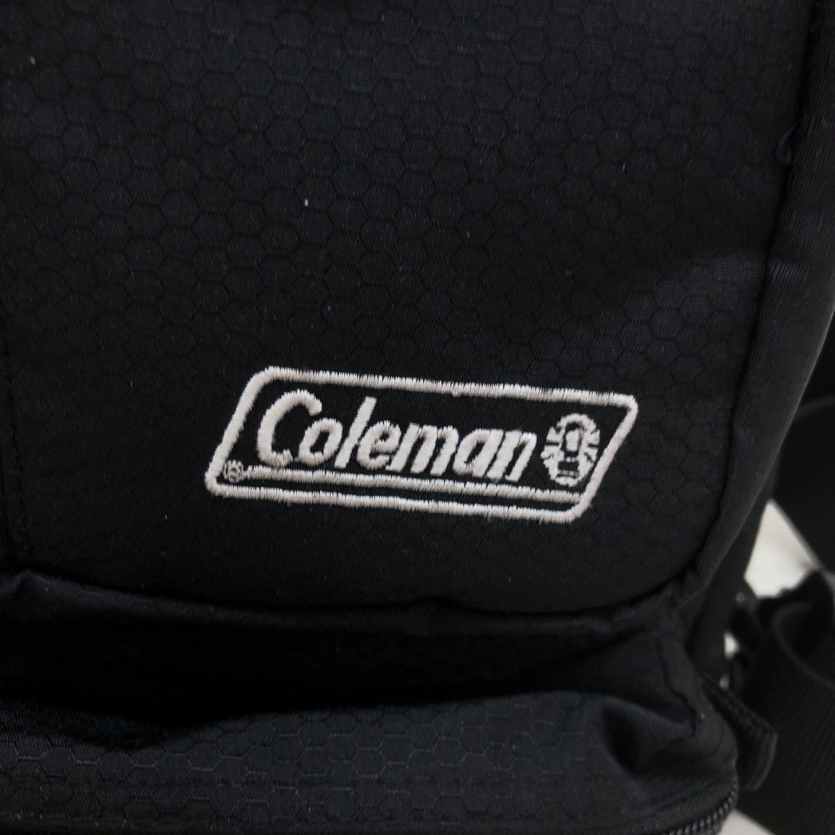 ●Coleman コールマン ロゴ刺繍 ワンショルダー 黒 ブラック ボディバッグ アウトドア メンズ 男性用 紳士の画像4