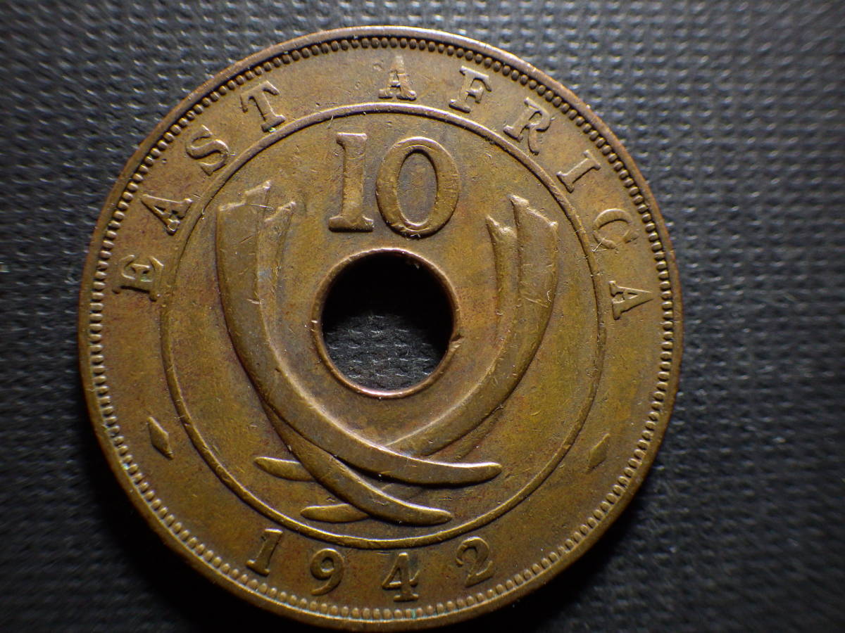 英領東アフリカ１９４２年 １０セント銅貨 直径約30.95ｍｍ重量約9.19ｇ 外国コイン 直径約ｍｍ重量約ｇ 外国コインの画像1