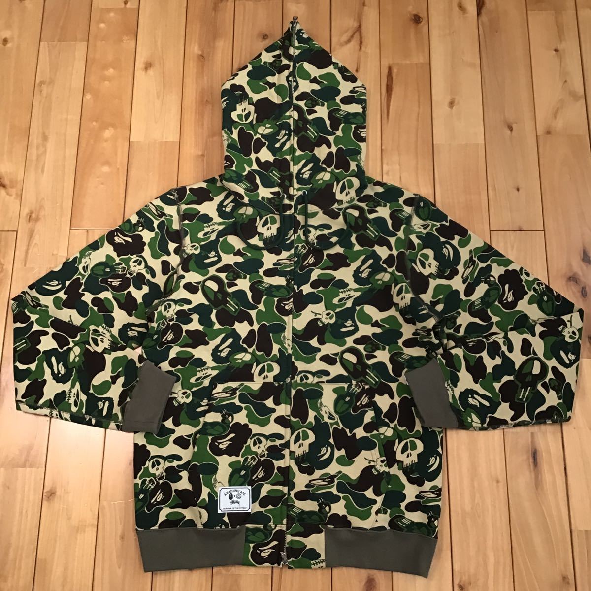 ★新品★ stussy × BAPE camo パーカー Mサイズ a bathing ape full zip hoodie エイプ ベイプ アベイシングエイプ ステューシー 迷彩 d5d