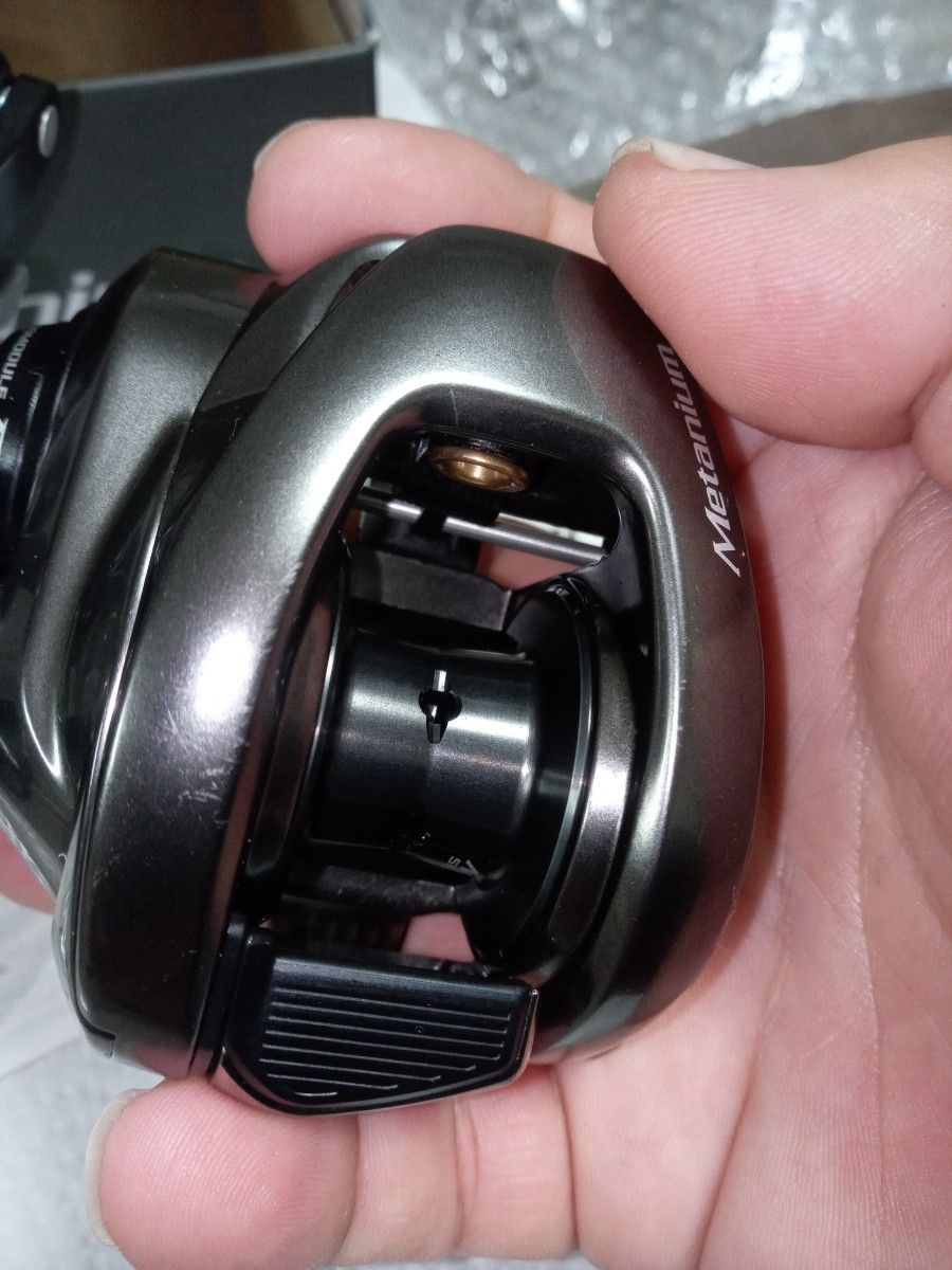 シマノ SHIMANO シマノ SHIMANO 20メタニウム XG LEFT ハンドル シマノ SHIMANO シマノ SHIMANO 20メタニウム XG LEFT ハンドル
