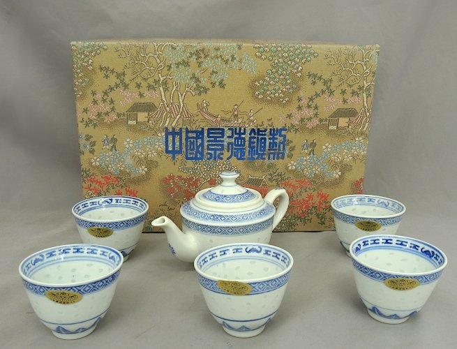 中国 景徳鎮 茶器 蛍 急須 茶碗 5客 陶磁器 中國景徳鎮製 MADE IN CHINA 未使用品の画像1