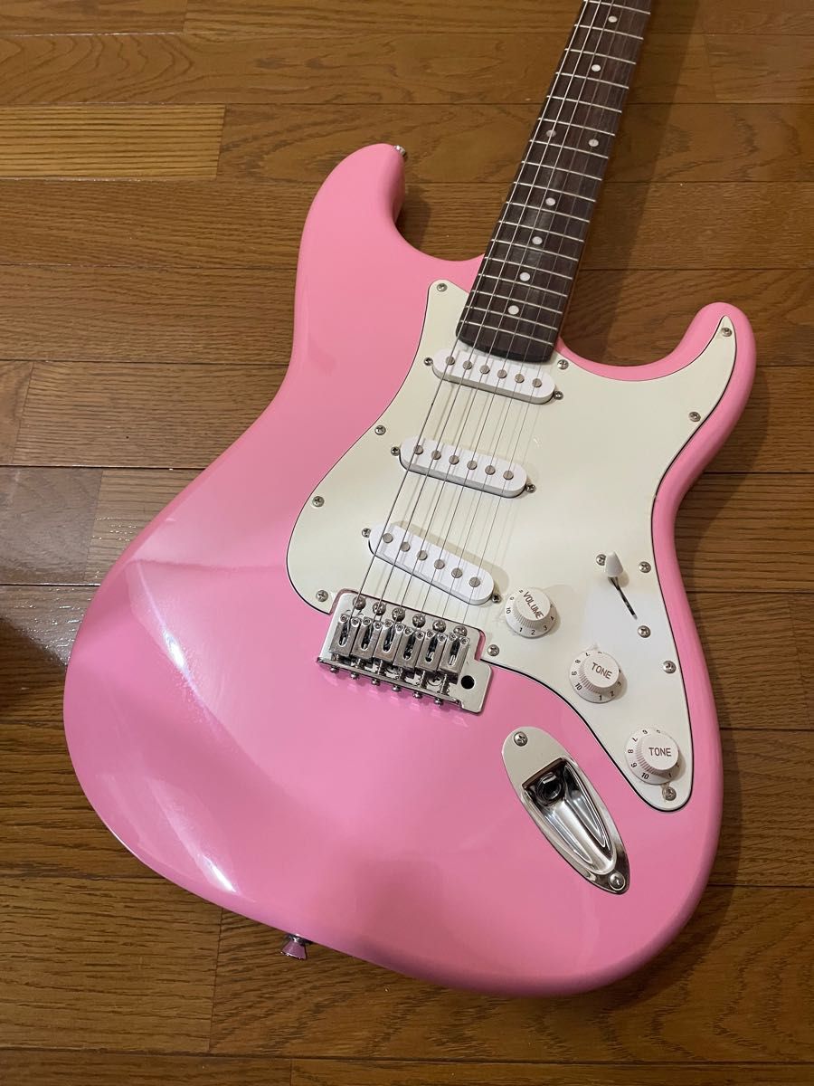 Photogenic / Stratocaster ST-180 PK 