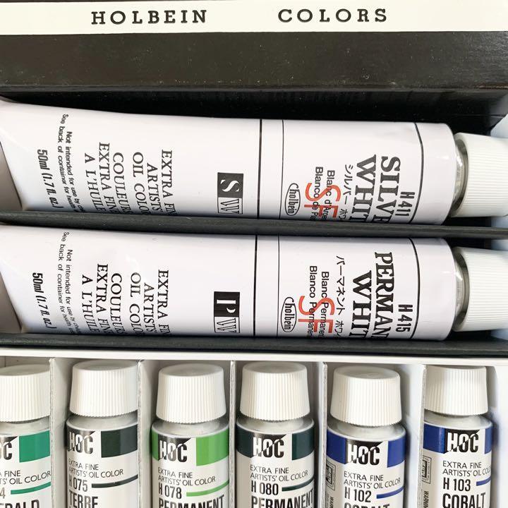 希少 未使用品 ホルベイン HOLBEIN 油絵具 エッセンシャルセット 32色｜PayPayフリマ