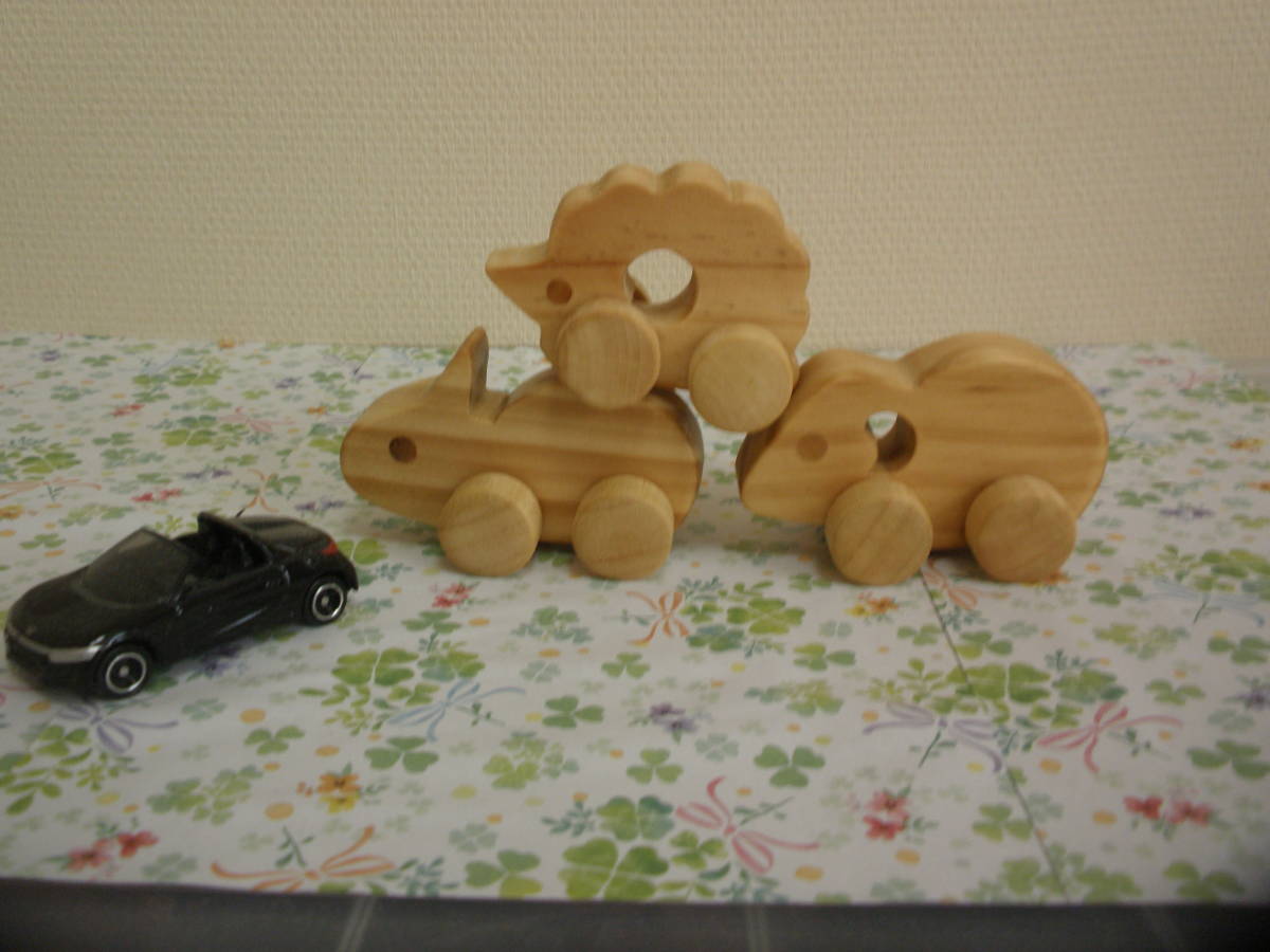 [ original work ] laughing face overflow wooden toy ~ animal ko Logo ro3 body set ( sheep * rabbit *morumoto) work No.702/800