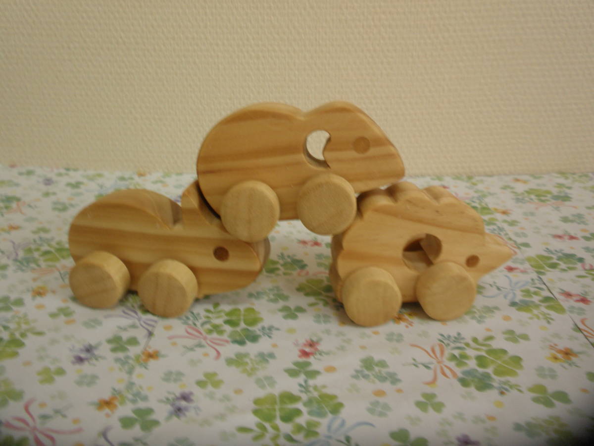 [ original work ] laughing face overflow wooden toy ~ animal ko Logo ro3 body set ( sheep * rabbit *morumoto) work No.702/800