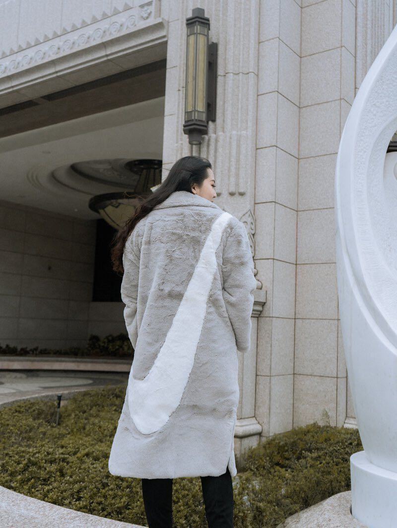 新品 定価27500円 Lサイズ ナイキ NIKE BIG SWOOSHU LONG FUR 新品 定価27500円 Lサイズ ナイキ NIKE BIG SWOOSHU LONG FUR