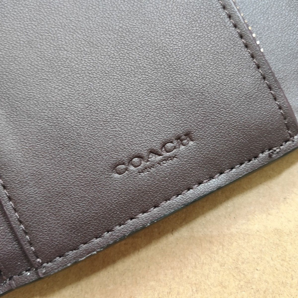 新作★COACH コーチ 三つ折り コンパクト ウォレット ミニ財布 ブラック