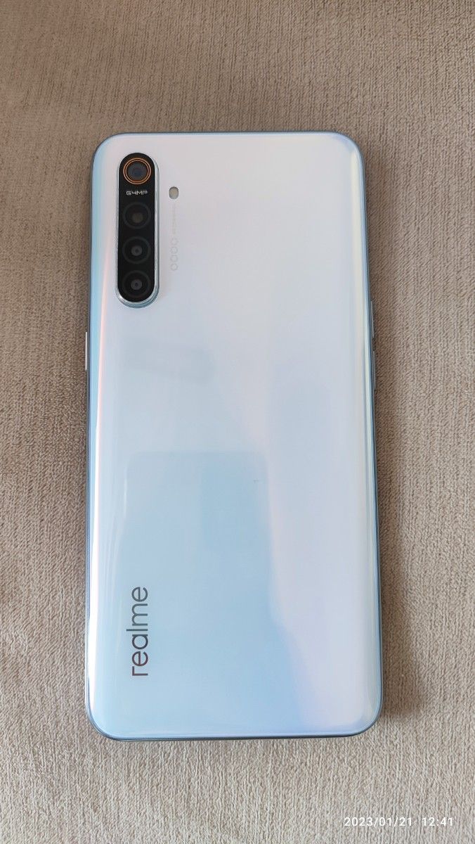 realme x2 8GB 128GB Bluetoothイヤホン ケース フィルム大量付き