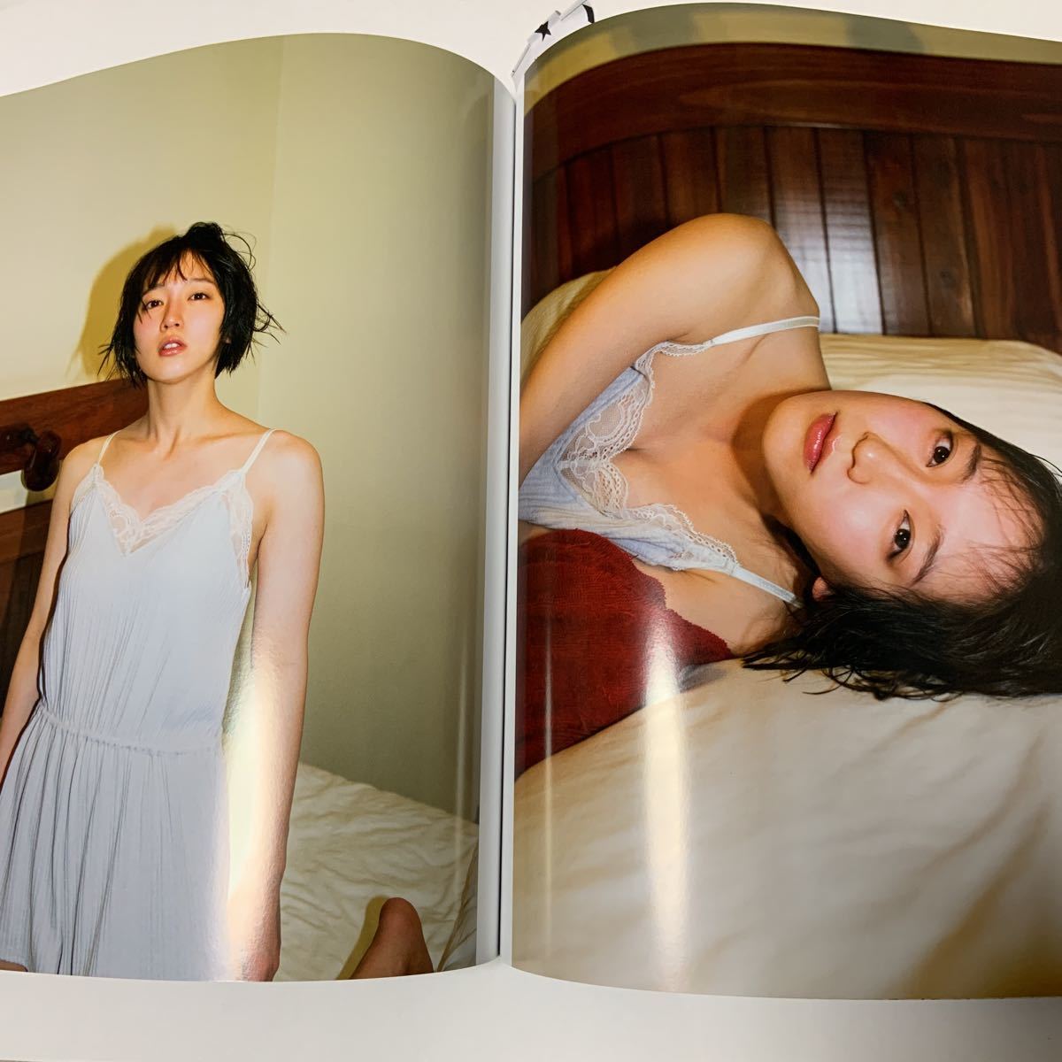 新品即決 吉岡里帆写真集 long so by so - long サイン入り帽子