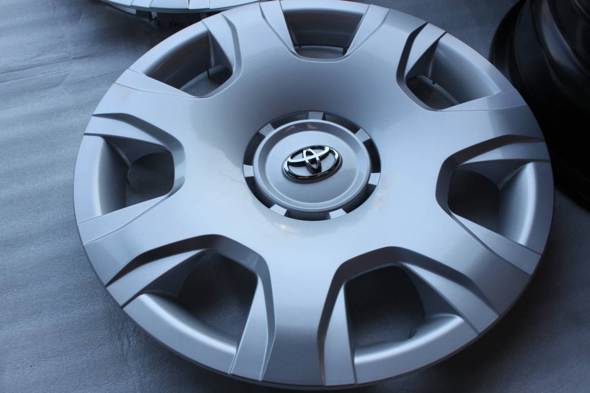 高質で安価 トヨタ 200系 ハイエース 純正ホイールキャップ 新車外し