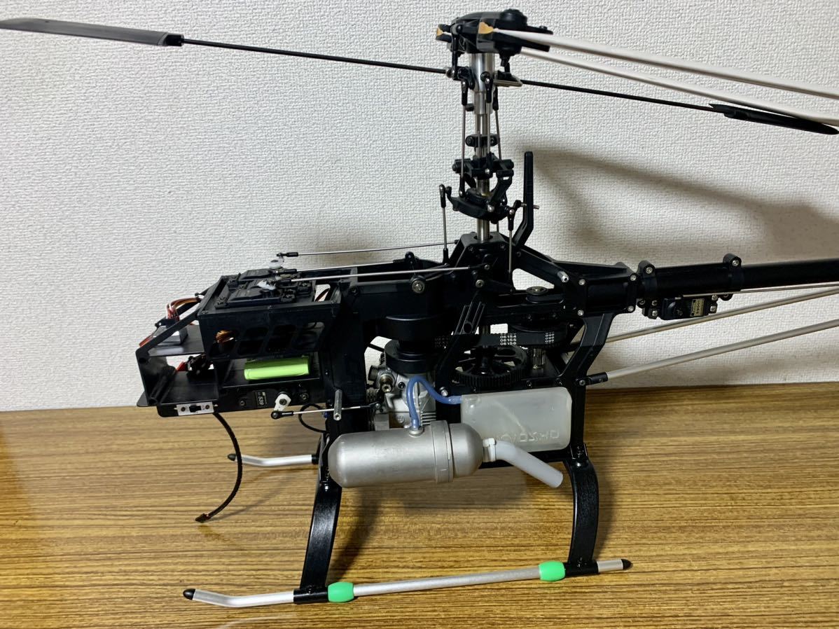 Yahoo!オークション - 京商 キャリバー 30 メカ付き KYOSHO Yahoo!オークション - 京商 キャリバー 30 メカ付き KYOSHO