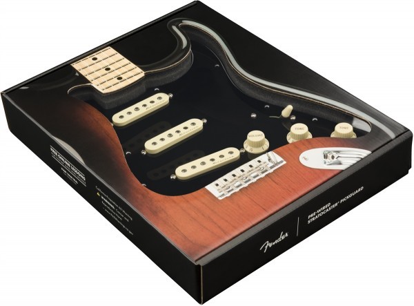 【送料無料】純正新品◆ Fender Vintage Noiseless Stratocaster 配線済ピックガード ストラト SSS 色:Black 11 Hole ストラト_画像1