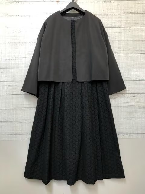 新品☆LL♪黒系♪ナチュラルおしゃれな綿総レースのアンサンブル♪フォーマル☆t196