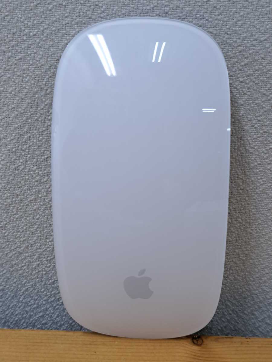 Apple Magic Mouse A1657 MK2E3J/A ワイヤレスマウス マジックマウスの画像2