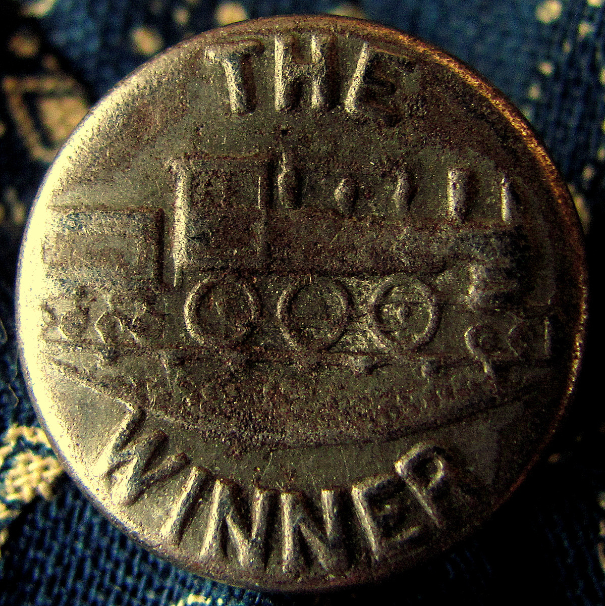 【チェンジボタン】The Winner 機関車ボタン 1900年代 ビンテージ カバーオール用 古着 (ワークウェア オーバーオール レア _画像1